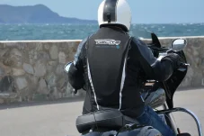 Moto airbagová vesta HELITE e-TURTLE 2 (černá)