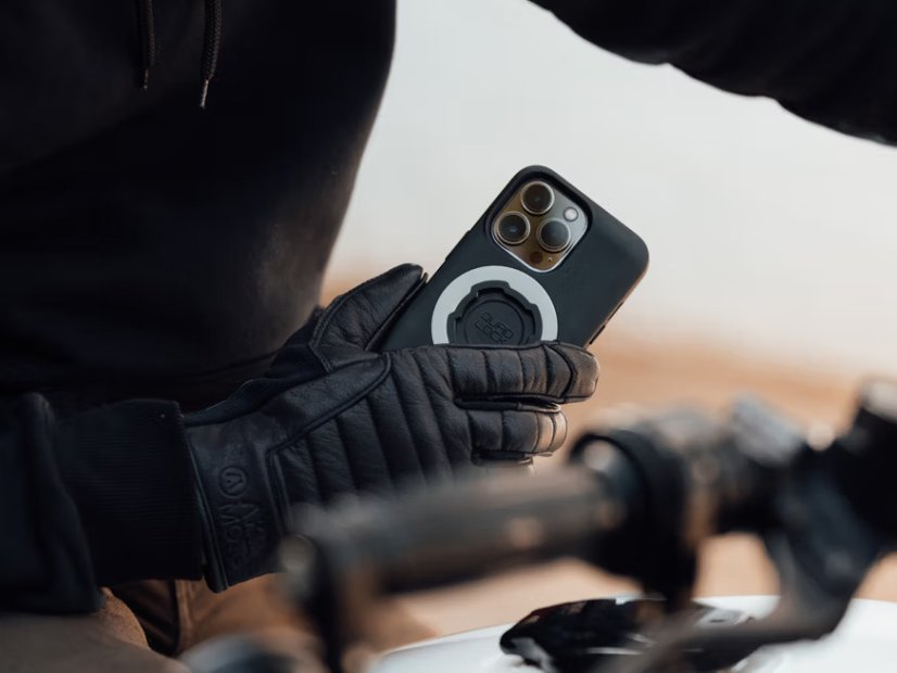 Quad Lock MAG Case - iPhone